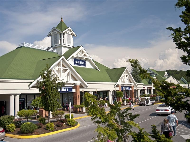 Tanger Outlets – Sevierville, TN