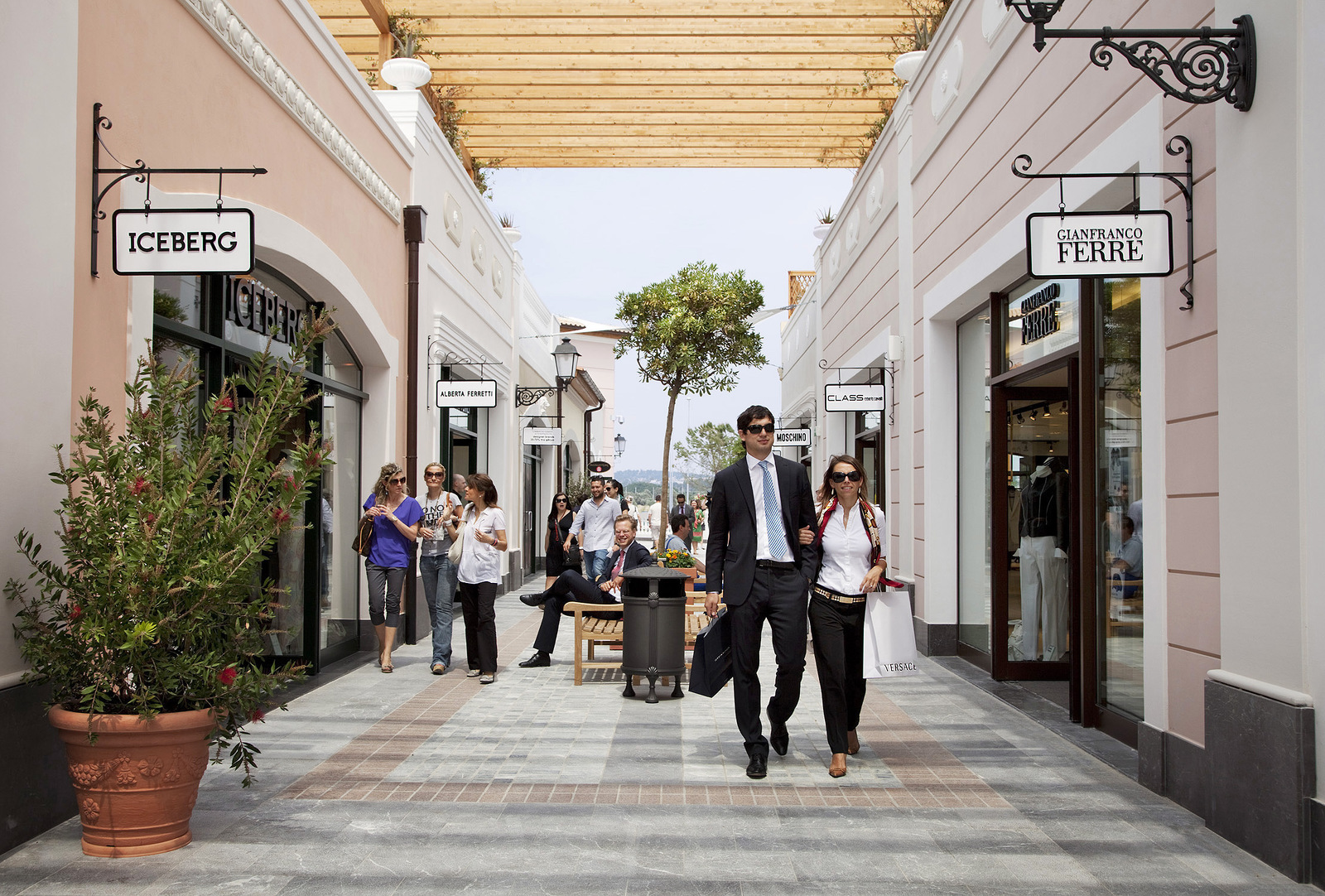 Athens Designer Outlet