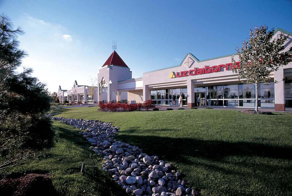 Waterloo Premium Outlets