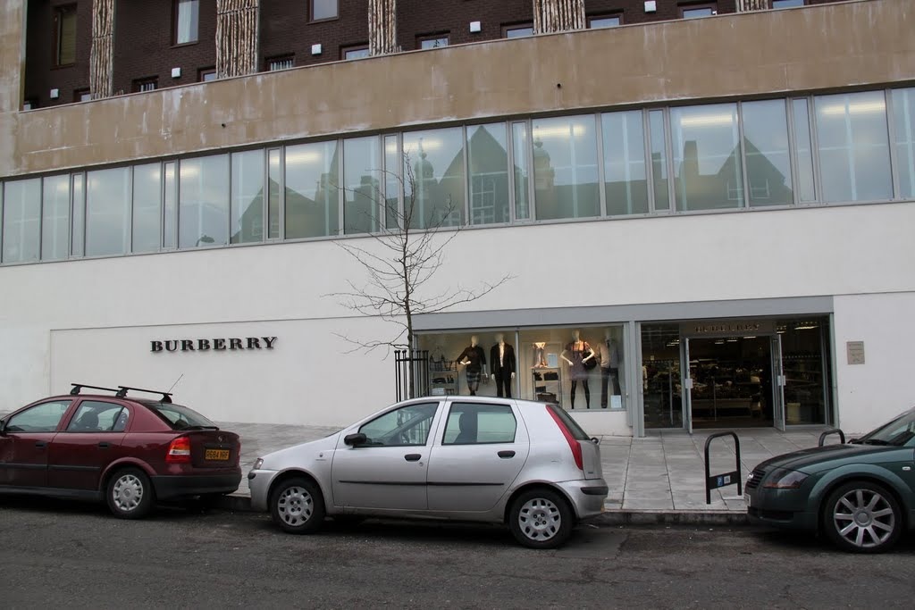 Burberry Factory Shop